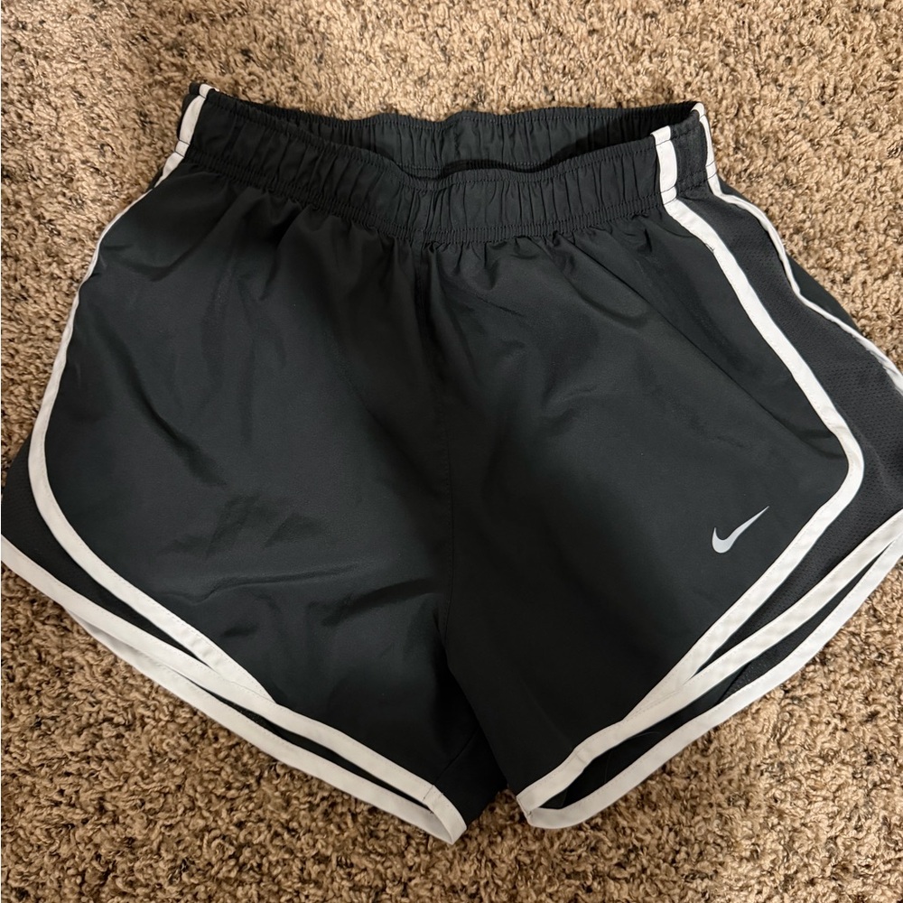 Nike Women's Gray and White Athletic Shorts